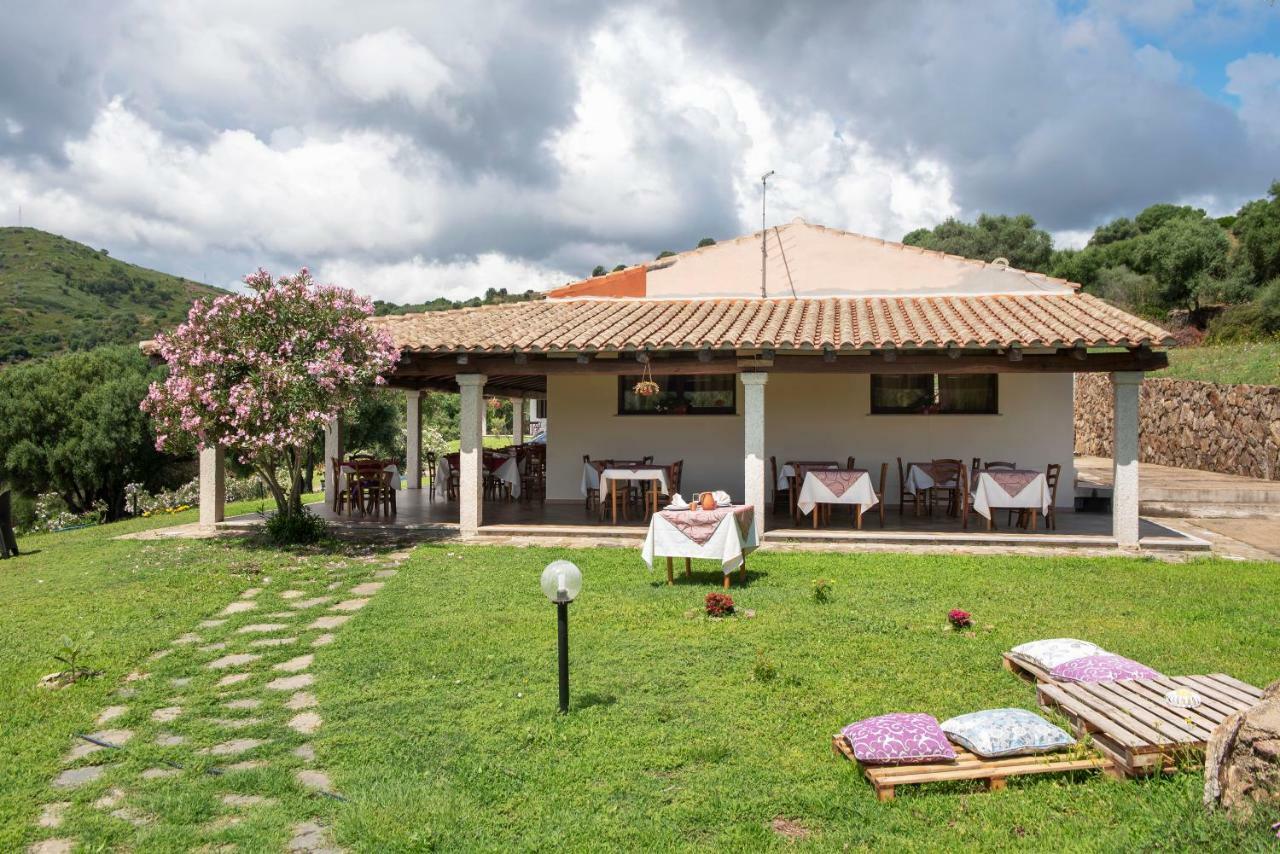 Вилла Agriturismo Sorres Будони Экстерьер фото